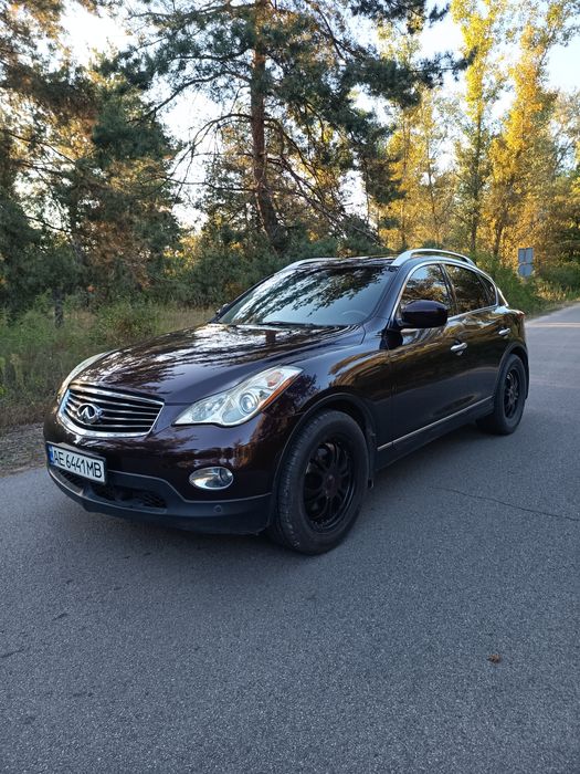 Продам Infinity  EX35