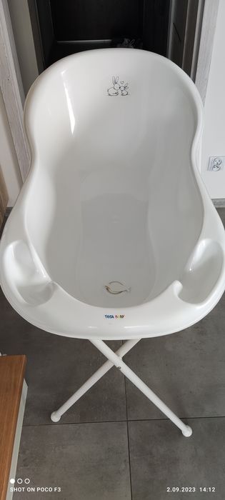 Wanienka ze stelażem