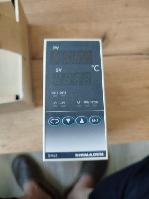 Termoregulator SHIMADEN