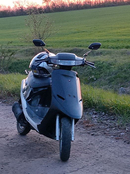 Продам мопед Хонда діо 18