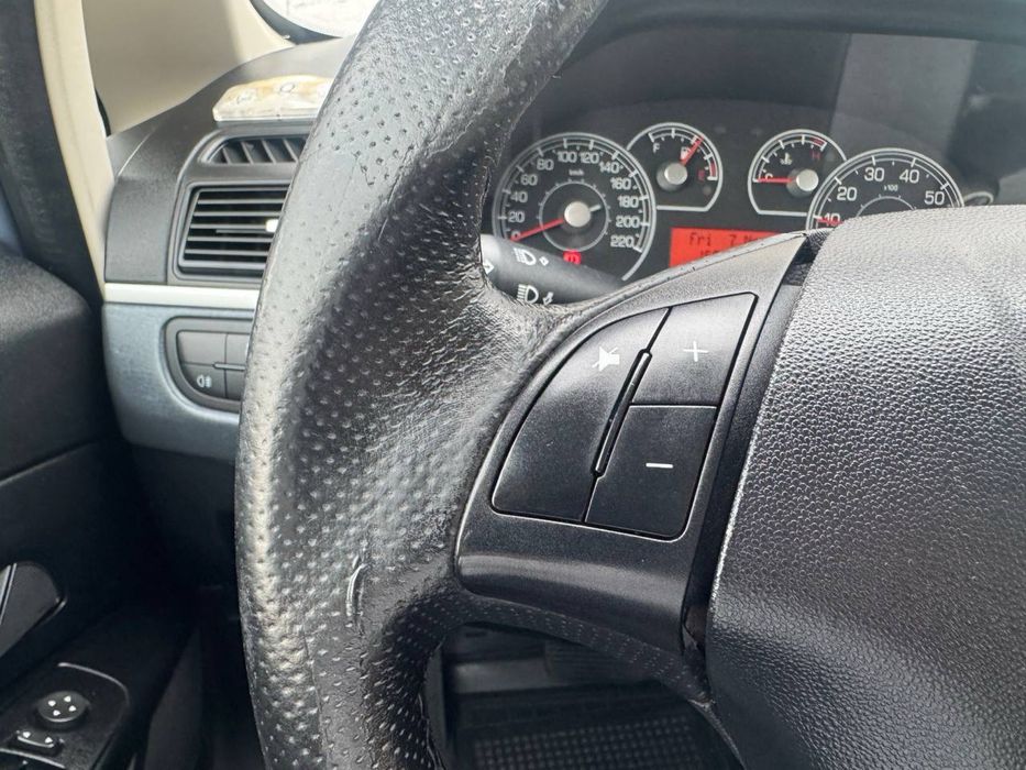 Fiat Punto ,1.3 дизель АКПП