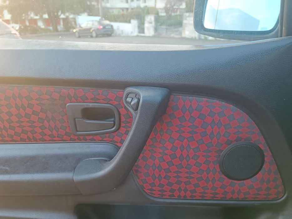 Carro BMW E36 Compat (gasóleo)