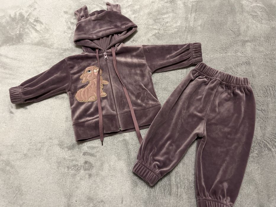 Спортивний костюм