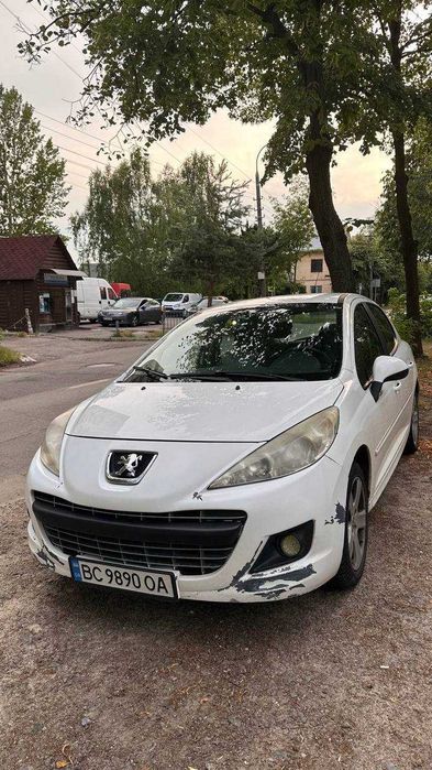 Peugeot 207, 2011 року, Дизель