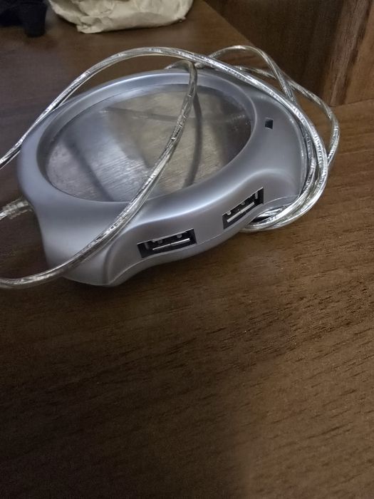 USB Hub&Warmer/4 × USB-розгалужувач із підігрівом для кухля