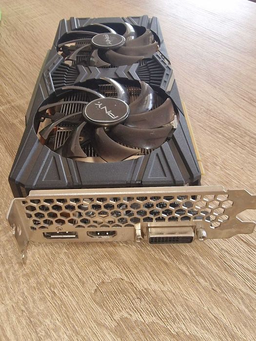 Placa Grafica NVIDIA PNY 1660 TI - Pouco Uso