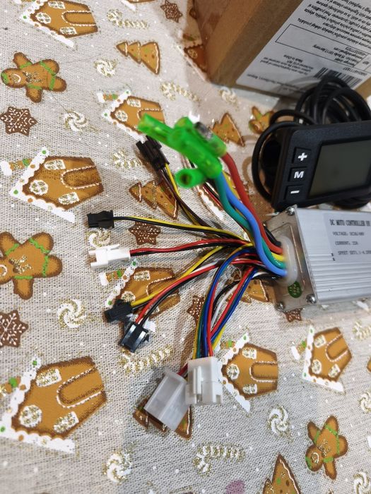 Sterownik+Wyświetlacz 24V 36V 48V 52V 60V   22A   Nowy zestaw