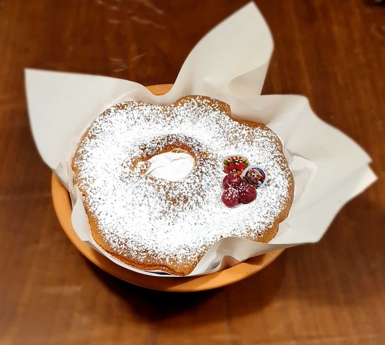 Bolos artisanais, bolos de aniversario, biscoitos...