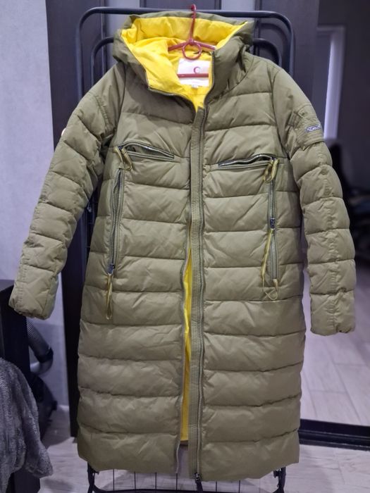 Продам  зимний пуховик