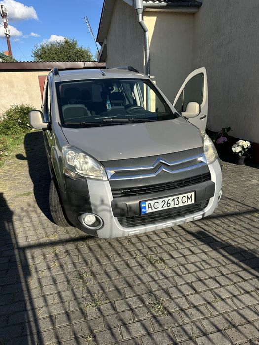 Продам надійне авто