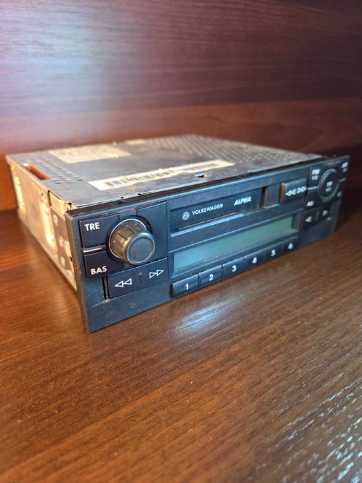 Radio samochodowe BLAUPUNKT ALPHA 5 (Volkswagen) + Adapter