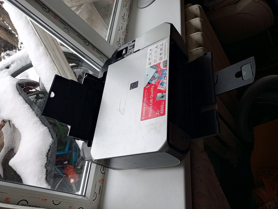 Продам принтер-сканер-ксерокс на забчастини