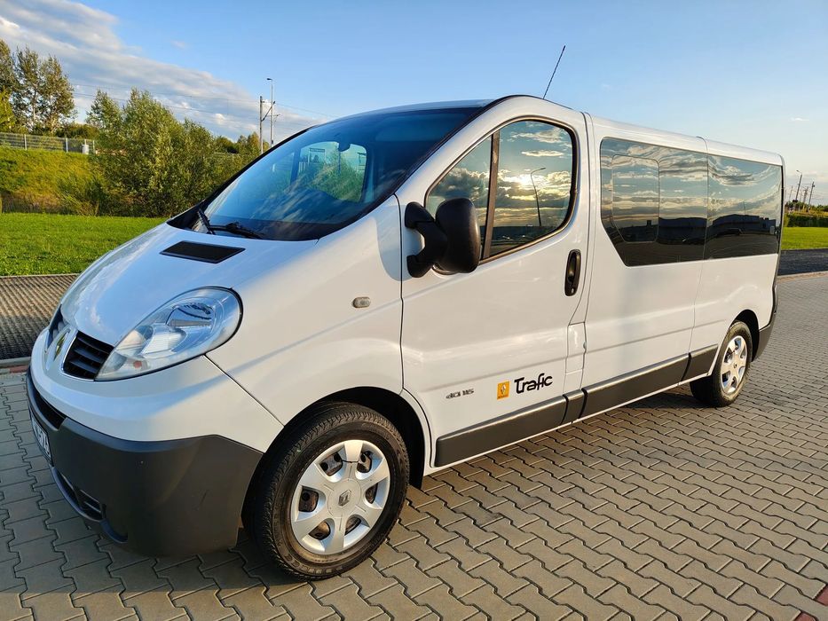 Renault Trafic Traffic LONG 2.0 dCi WEBASTO 9 osobowy L2H1