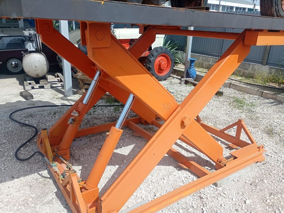 Elevador móvel.                     NN n