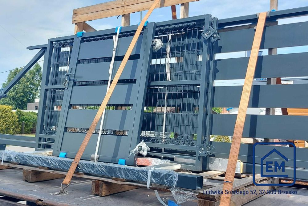 Słupek 100x100x3 2,3mb ocynk RAL 7016 | RAL 9005