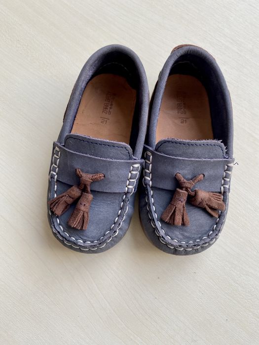 Mocassins azuis tamanho 21