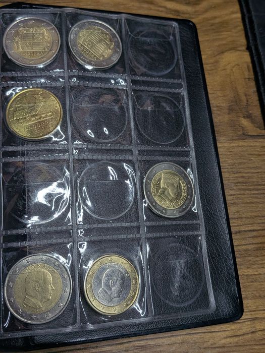 Várias Moedas 2€ comemorativas