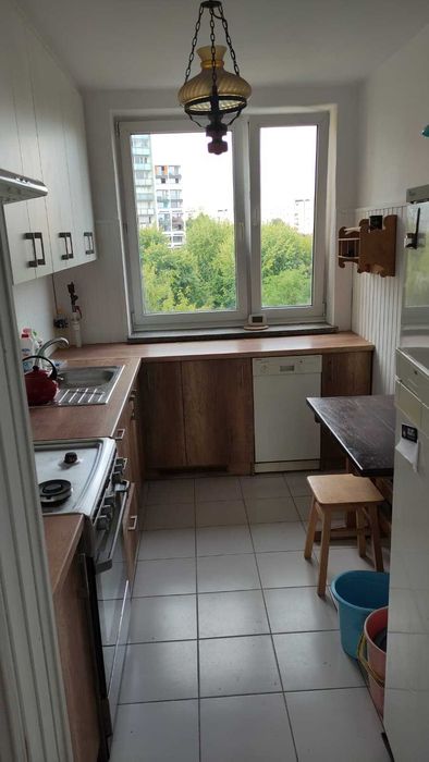 Pokój w mieszkaniu 4-pokojowym, ul.Renesansowa