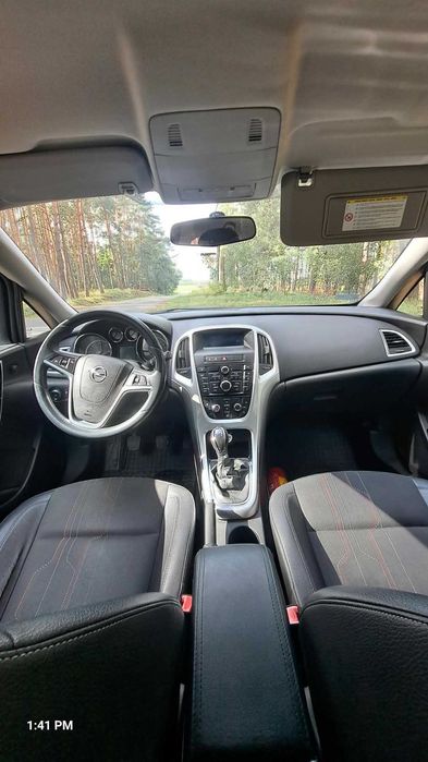 Opel Astra J 2013