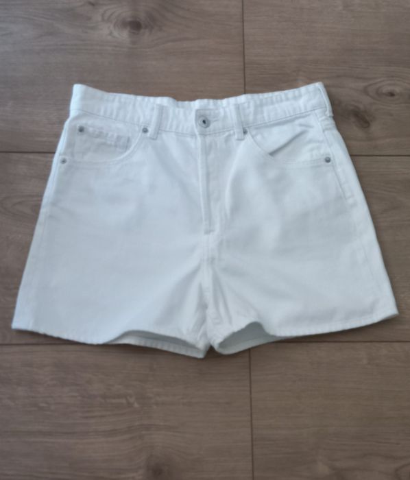 Krótkie spodenki jeansowa 40