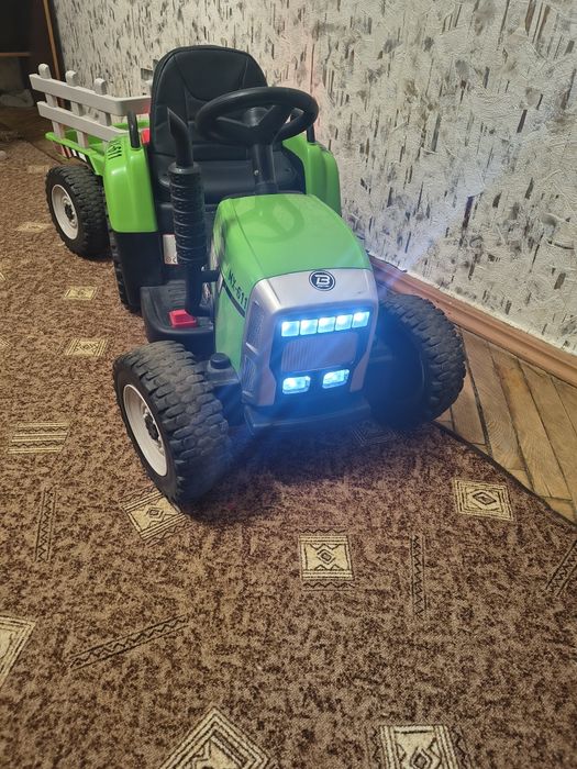 Дитячий електротрактор Bambi Racer MX-6111