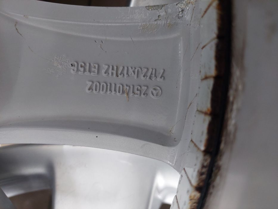 Оригінальні легкосплавні диски Mercedes-Benz Mercedes R17 5×112