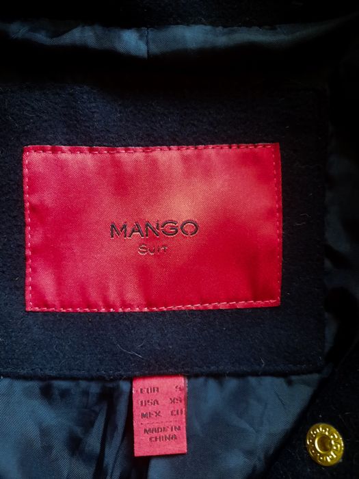 Коротке пальто mango