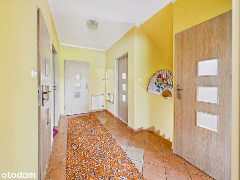 Dom 160 m² | 2 wejścia | garaż | działka 877 m²