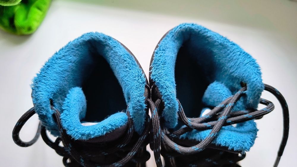 Ботинки на мальчика Адидас