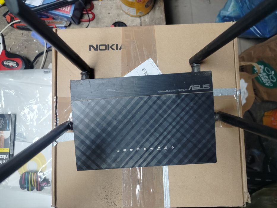 Router Asus rt-ac1200