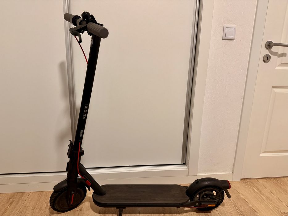 Trotinete Elétrica XIAOMI MI Electric 4 Pro