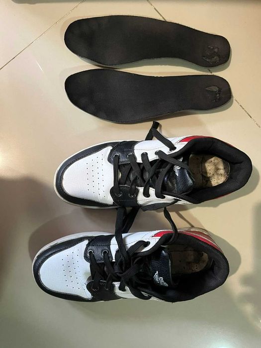 Кросівки підліткові