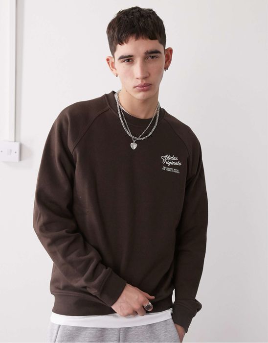 Коричневий светр з принтом  adidas Originals