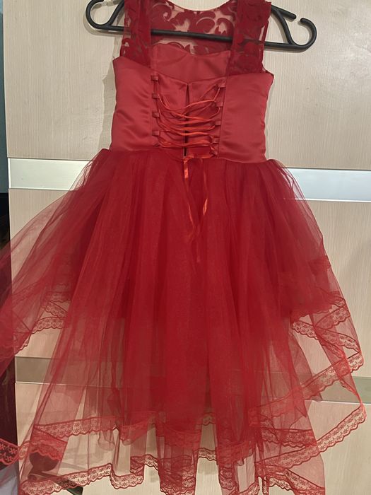 Дитяча святкова сукня на 4-6років