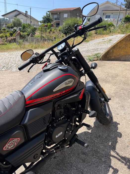 UM RENEGADE 125 - Vegas Edition