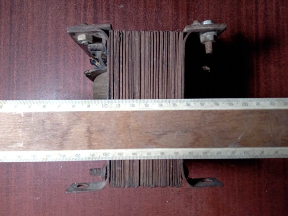 Трансформатор 220 В, 127 В, 12В