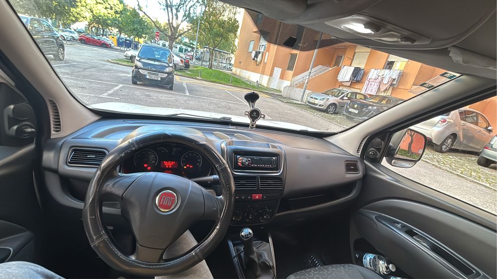 Fiat Doblò 2012 • 1.3 Multijet • 2 Lugares • Pronta a Trabalhar!