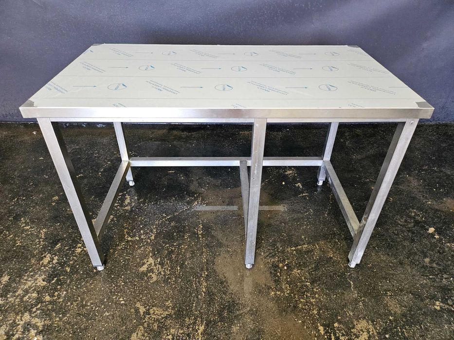 Bancada de trabalho em inox