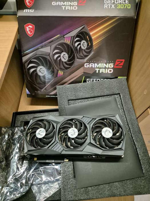 MSI Gaming x Trio GeForce RTX 3070 中古 MSI 〔中古〕GeForce RTX