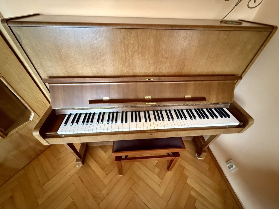 Pianino Weinbach