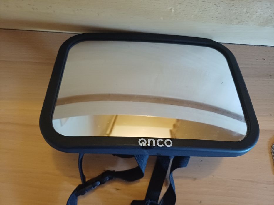 Lusterko do obserwacji dziecka