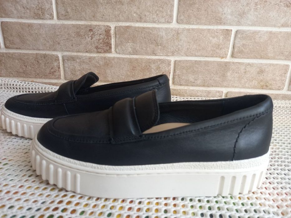 Кожанные лоферы Clarks 38р