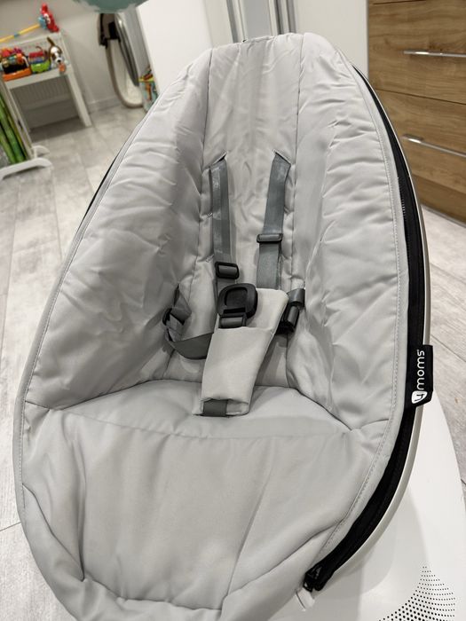 Продам заколисуючий центр 4moms MamaRoo 5.0