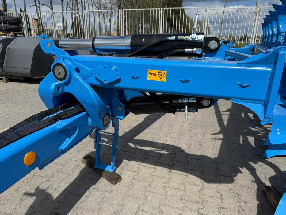 Плуг Lemken Diamant 16 7+1  L100
