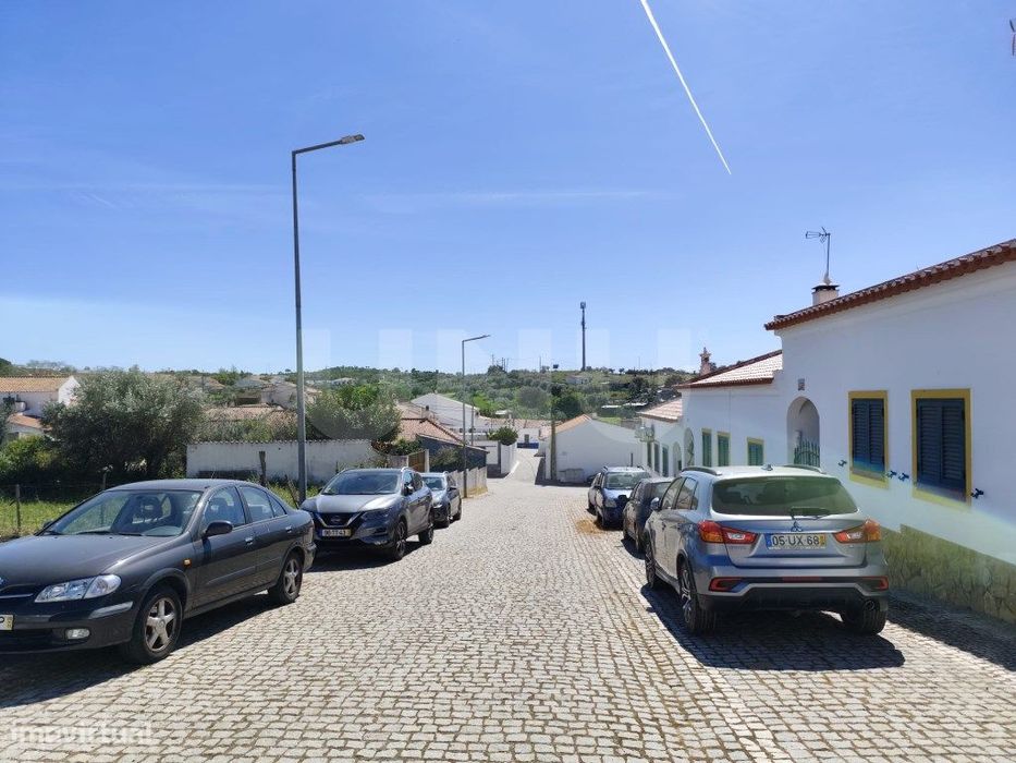 Terreno Urbano em Alqueva - Oportunidade Única para Habitação ou Tu...