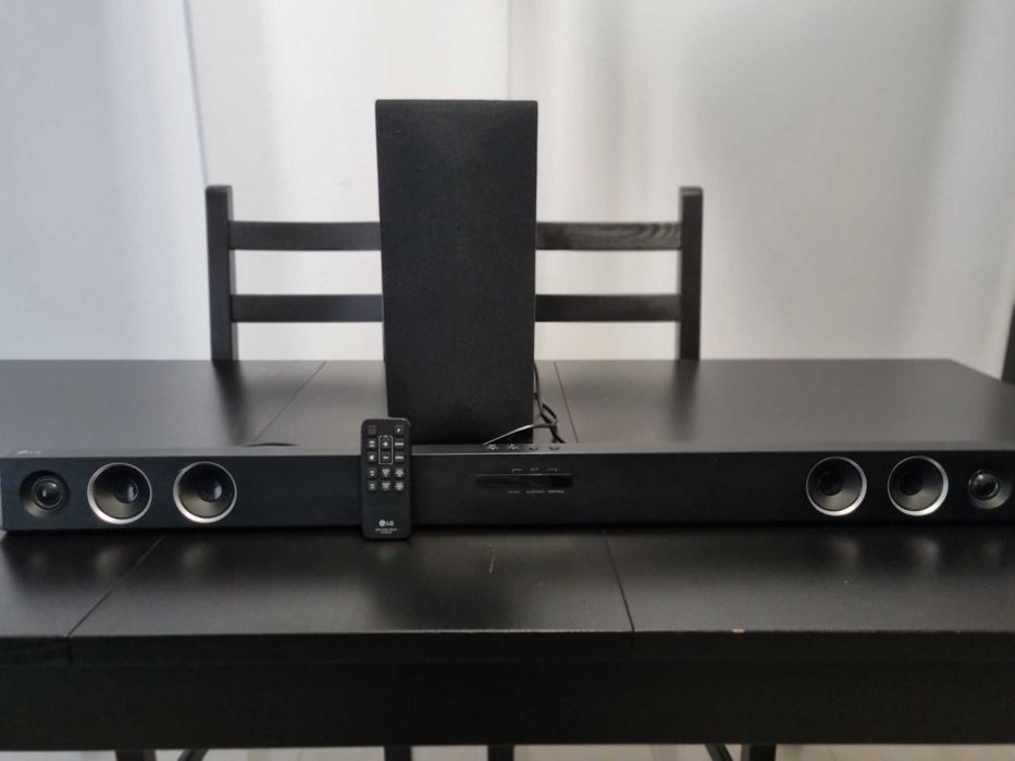 Soundbar LG SH3B Rio de Mouro •
