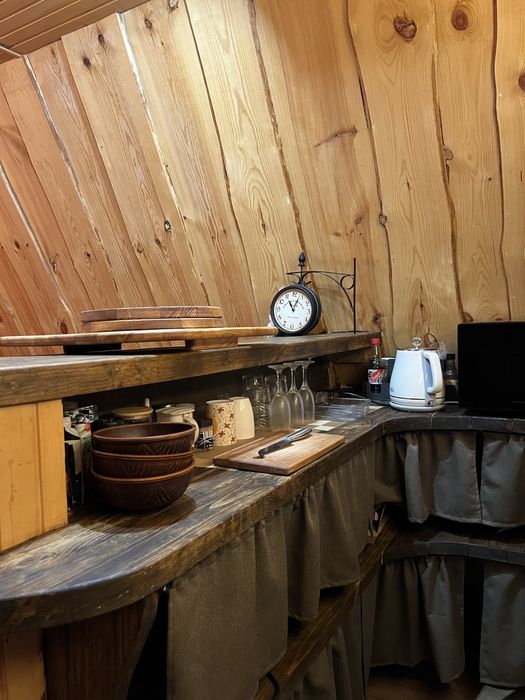 Будинок з сауною та чаном біля лісу | подобово