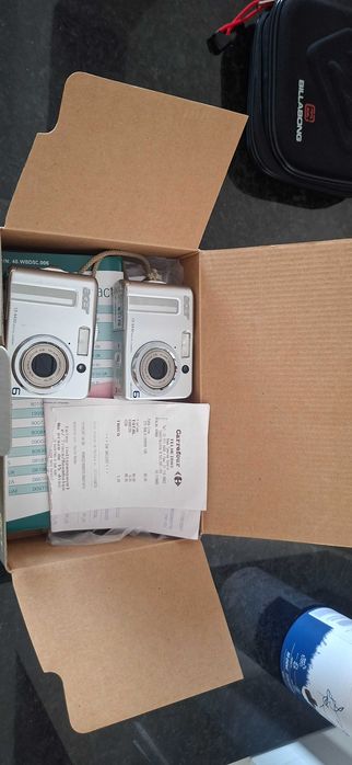 2x máquinas fotográficas bom estado