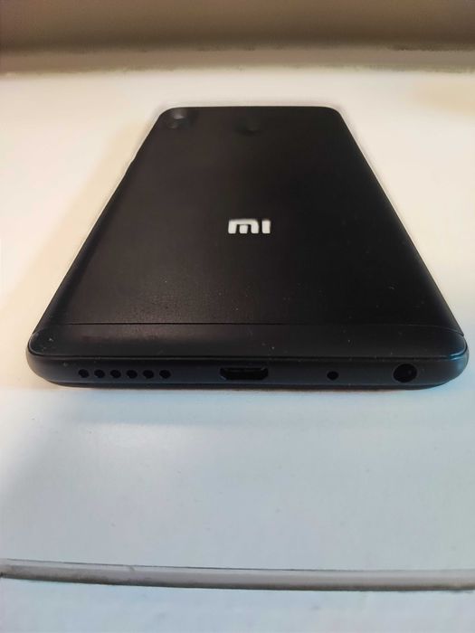 Xiaomi Redmi Note 5 4/64Gb Black Global Version стан нового