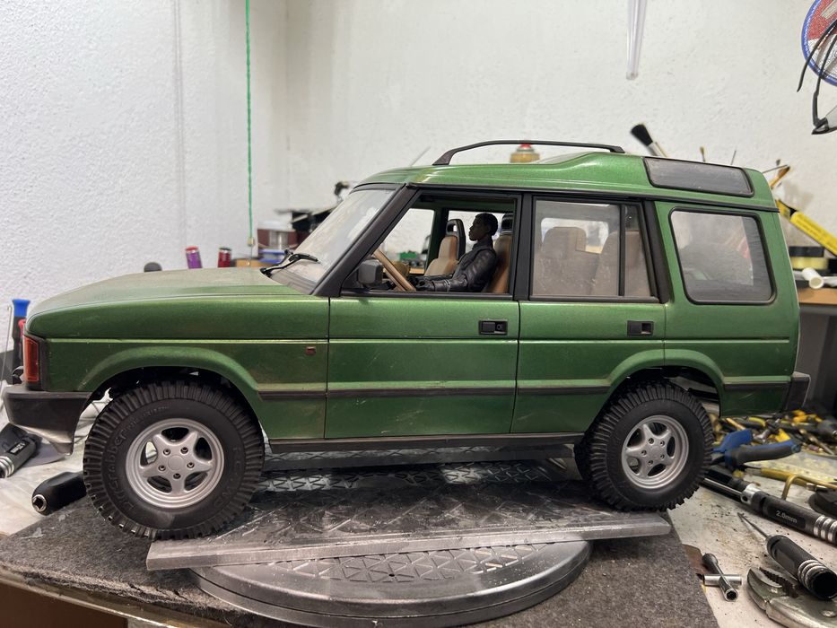 RC Land Rover Discovery 1/10 Carnide • OLX.pt